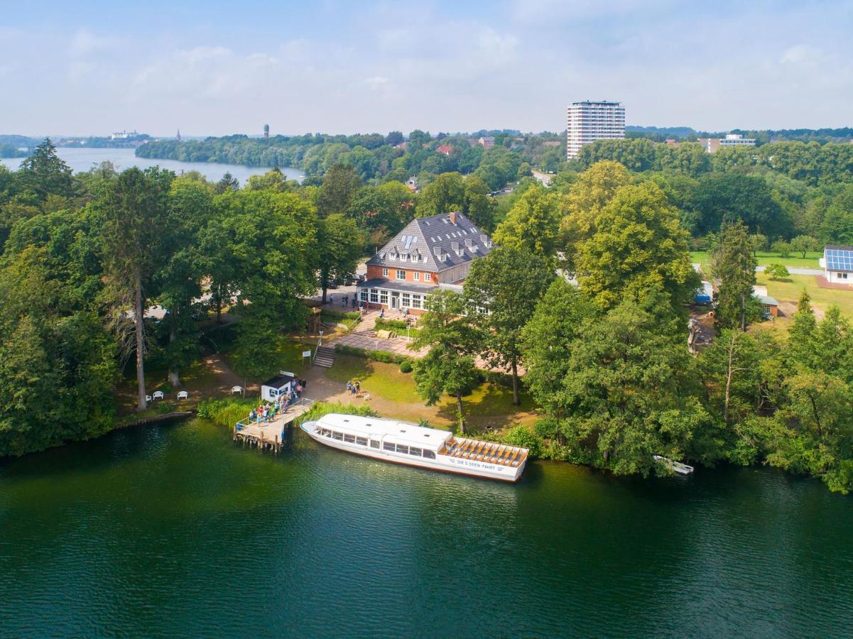 Lake House Ploen Exterior photo